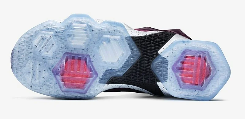 Nike Lebron 13